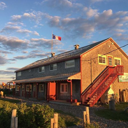 Auberge Cafe Acadien Bonaventure Exteriör bild